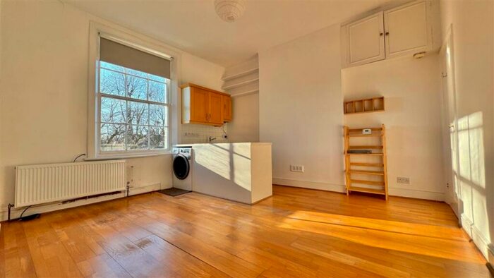 Apartment To Rent In King Henrys Road, Primrose Hill, Swiss Cottage, NW3