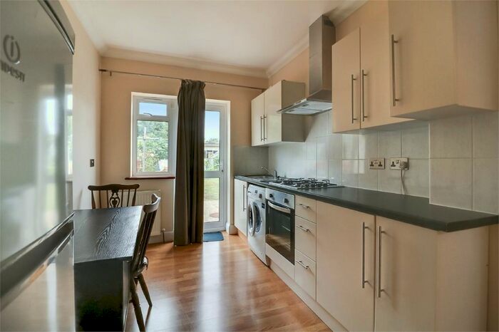 1 Bedroom Flat To Rent In Alicia Close, Harrow, HA3