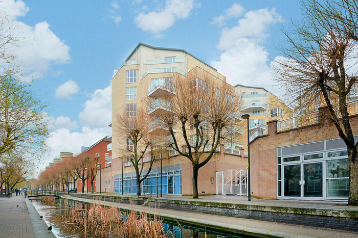 1 Bedroom Flat To Rent In Channel House, Water Gardens Square, SE16