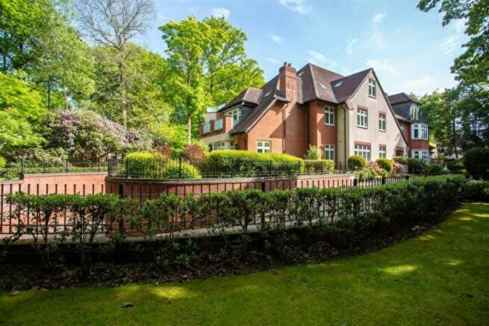 2 Bedroom Apartment To Rent In Streetly Lane, Sutton Coldfield, West Midlands, B74