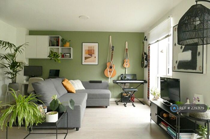 1 Bedroom Flat To Rent In Seven Sisters Road, London, N4