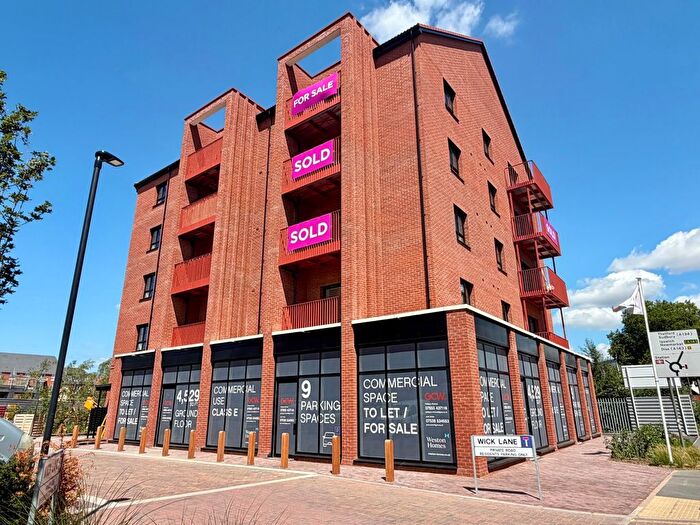 2 Bedroom Flat For Sale In Tayfen Court, Tayfen Road, Bury St. Edmunds, Suffolk, IP33