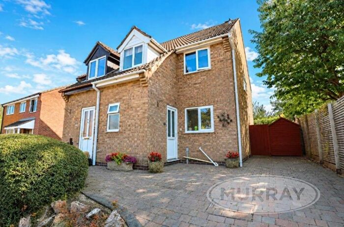 3 Bedroom Semi-Detached House For Sale In Bullfinch Close, Oakham, Rutland, LE15