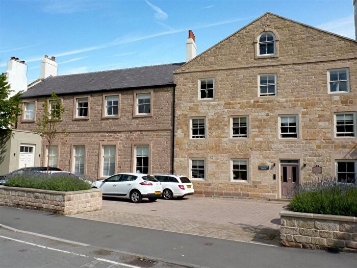 2 Bedroom Flat To Rent In Devonshire Place, Harrogate, HG1