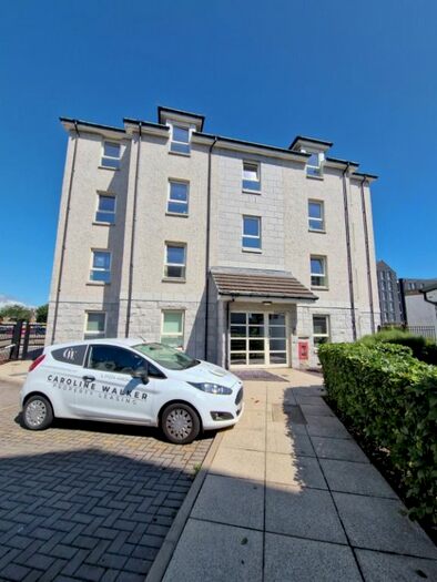 2 Bedroom Flat To Rent In Causewayend, Aberdeen, AB25
