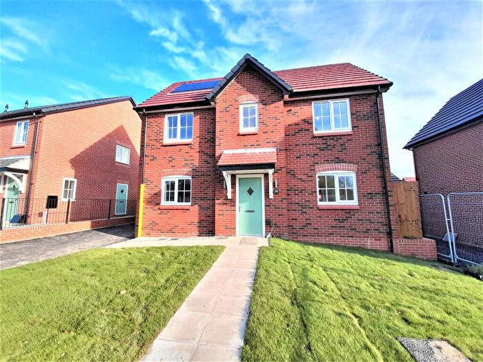 3 Bedroom House To Rent In Sunningdale Street, Preston, Preston, PR2