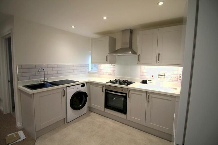 2 Bedroom Property To Rent In Delvin Road, Bristol, BS10