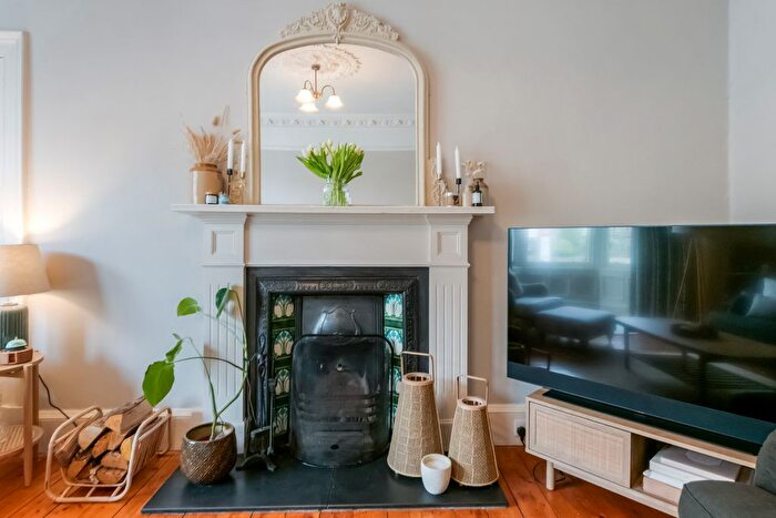 4 Bedroom Detached House For Sale In Methven Drive, Dunfermline, KY12