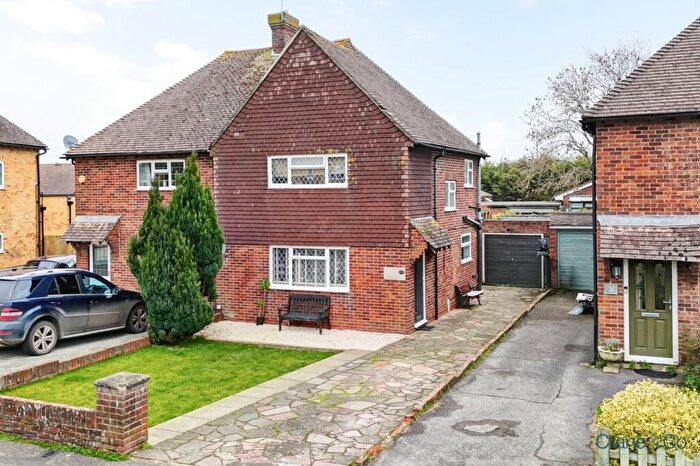 2 Bedroom Semi-Detached House For Sale In Hawks Town Crescent, Hailsham, BN27