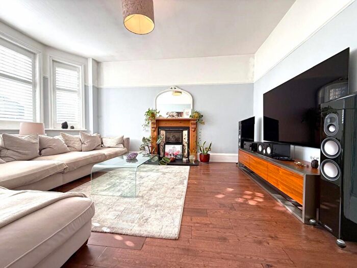 3 Bedroom Maisonette To Rent In A Highland Road, BR1