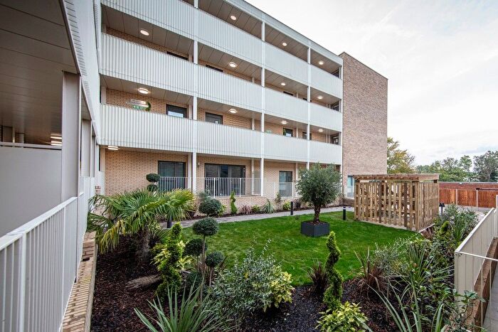 1 Bedroom Flat For Sale In Albert Road, Barnet, Barnet, EN4