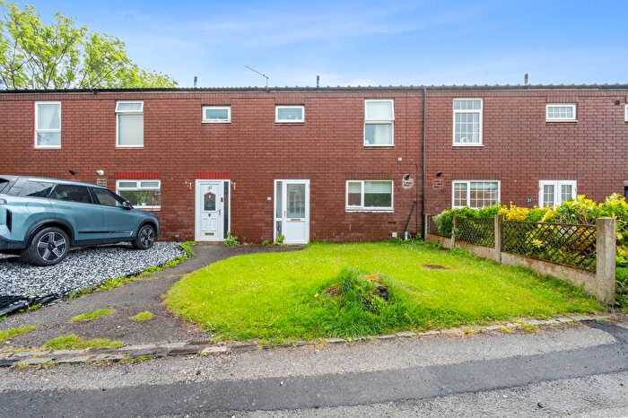 3 Bedroom Terraced House For Sale In Trefoil Close, Birchwood, WA3