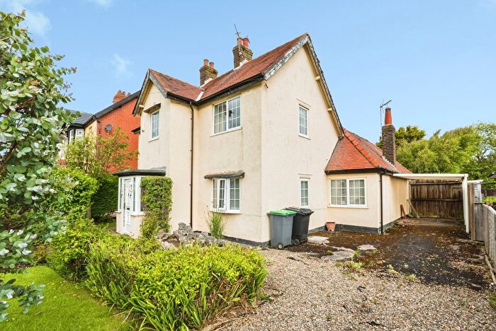 3 Bedroom Detached House For Sale In Mossom Lane, Thornton-Cleveleys, Lancashire, FY5
