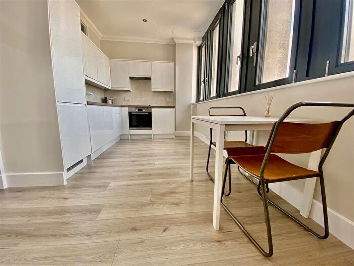 2 Bedroom Apartment To Rent In Sentinel House, Norwich, NR1