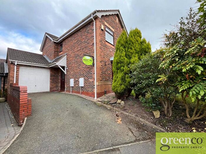 3 Bedroom Semi-Detached House To Rent In Dales Brow Avenue, Ashton-Under-Lyne, Tameside, OL7