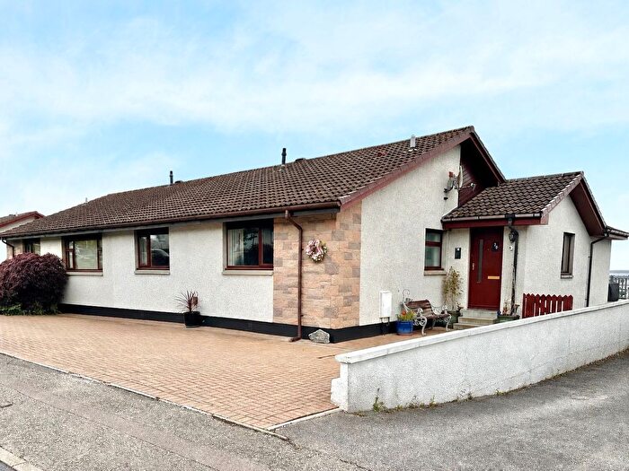 4 Bedroom Semi-Detached Bungalow For Sale In Scorguie Gardens, Inverness, IV3