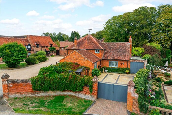 4 Bedroom Detached House For Sale In Mill Lane, Wingrave, Aylesbury, Buckinghamshire, HP22