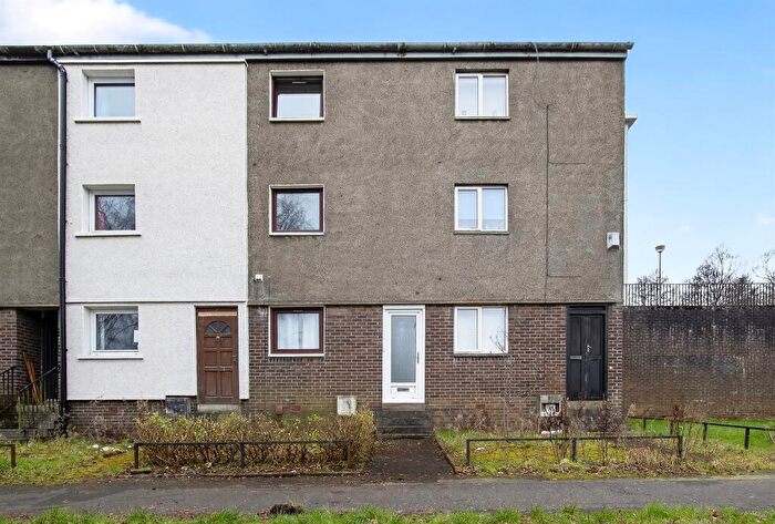 3 Bedroom Terraced House For Sale In Hillpark Drive, Glasgow, G43