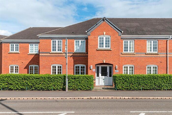 2 Bedroom Flat For Sale In Station Road, Castle Donington, Derby, DE74