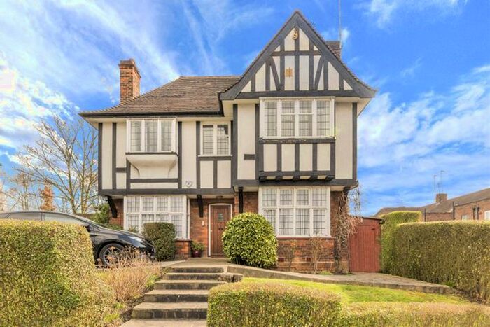 1 Bedroom Flat To Rent In Ossulton Way, Finchley, N2