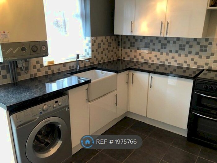 2 Bedroom Terraced House To Rent In Woodfield Street, Kidderminster, DY11