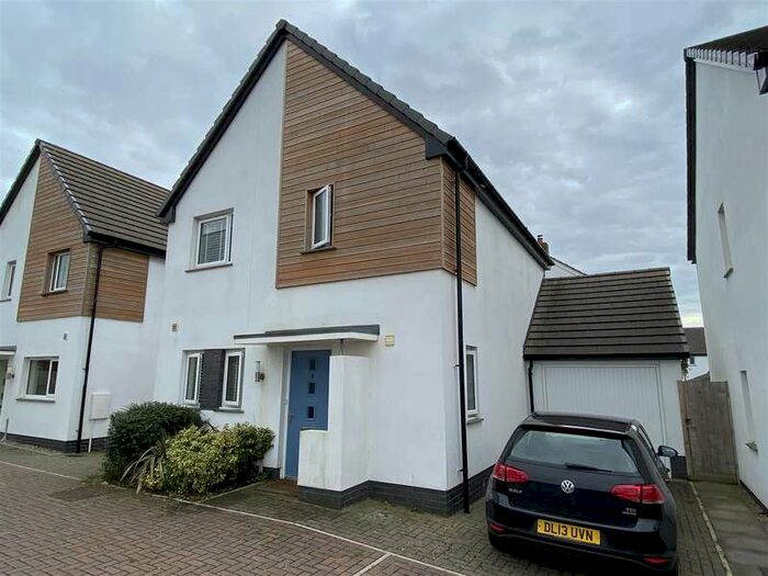 3 Bedroom Link Detached House To Rent In Nr Braunton Centre., EX33