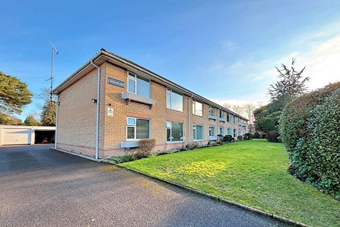 1 Bedroom Flat For Sale In Grosvenor Road, Westbourne, BH4
