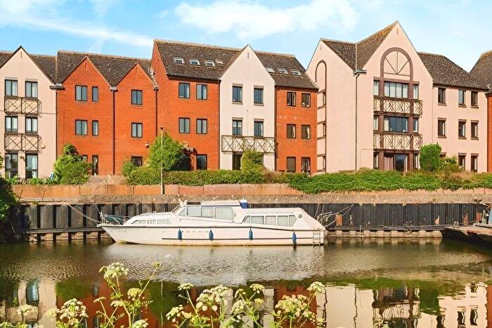 3 Bedroom Flat For Sale In Water Lane, Exeter, EX2