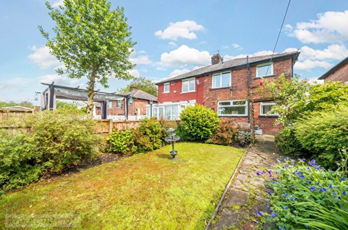 3 Bedroom Semi-Detached House For Sale In Rowley Street, Ashton-under-Lyne, Greater Manchester, OL6