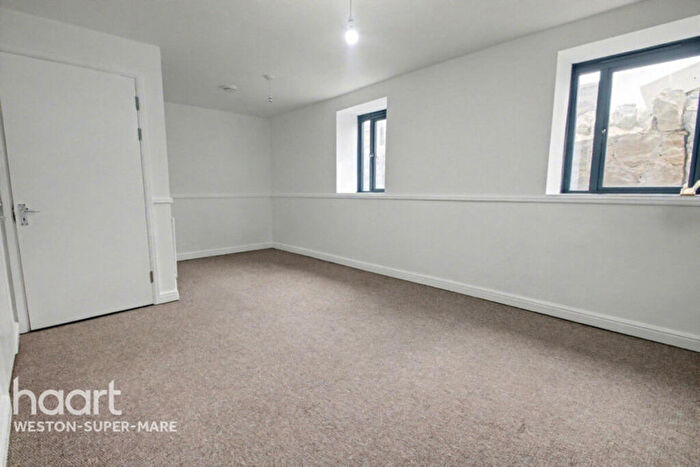 2 Bedroom Flat To Rent In Moorland Road, Weston-super-Mare, BS23