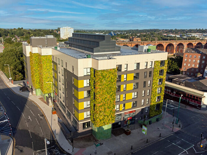 2 Bedroom Apartment To Rent In The Mailbox, Stockport, SK3