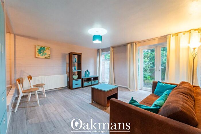3 Bedroom House To Rent In Minden Grove, Birmingham, B29
