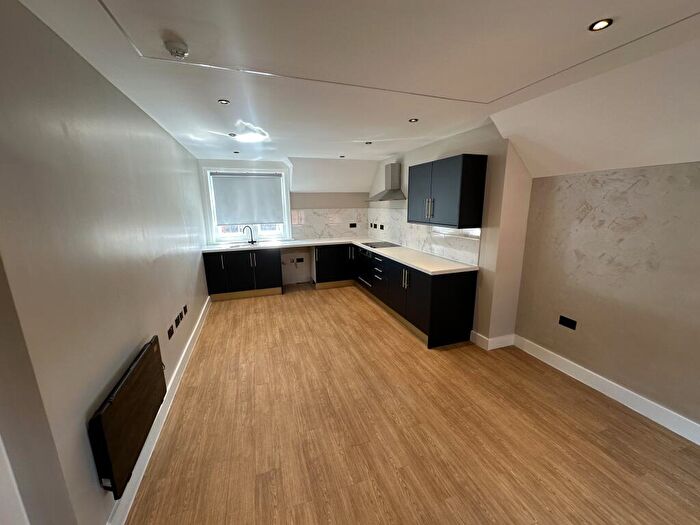 2 Bedroom Apartment To Rent In Market Square, Winslow, MK18