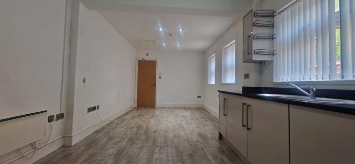 Terraced House To Rent In Birmingham, B13