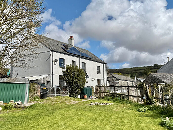 4 Bedroom Farm House For Sale In Peter Tavy, PL19