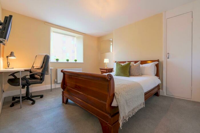 4 Bedroom Terraced House To Rent In City Bank Road, Cirencester, GL7