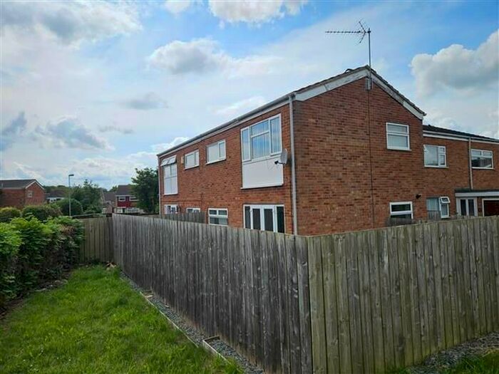 1 Bedroom Flat To Rent In Columbine Close, Marton-In-Cleveland, Middlesbrough, TS7