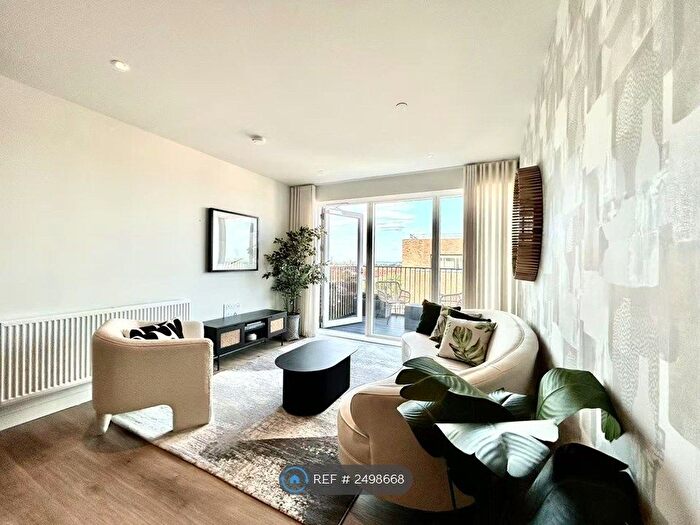 1 Bedroom Flat To Rent In Blenheim Mansions, London, N8
