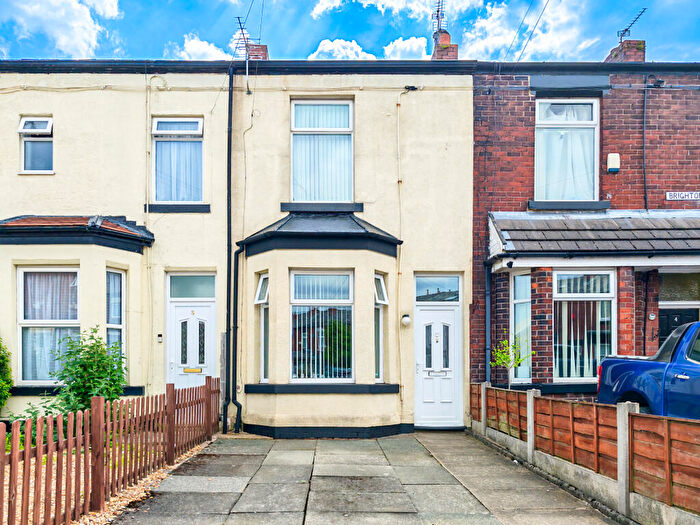 2 Bedroom Terraced House For Sale In Brighton Grove, Hyde, Tameside, SK14