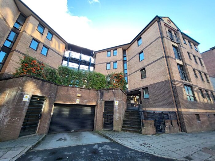 2 Bedroom Flat To Rent In Brown Street, City Centre, Glasgow, G2