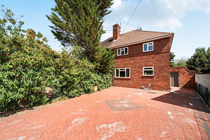5 Bedroom Semi-Detached House To Rent In Peat Moors, Headington, Oxford, OX3
