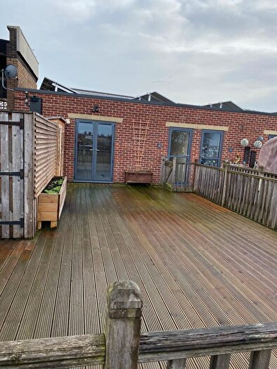 2 Bedroom Flat To Rent In Main Street, Leeds, LS25