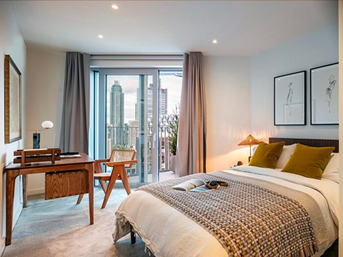 2 Bedroom Flat To Rent In Bloom East, Nine Elms Ln, Nine Elms, London, SW11
