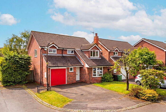 4 Bedroom Detached House For Sale In Kinchford Close, Hillfield, B91