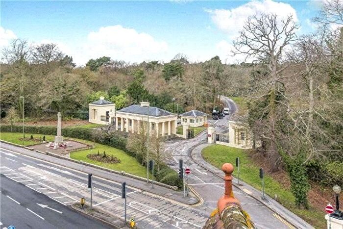 2 Bedroom Flat To Rent In London Road, Camberley, Surrey, GU15