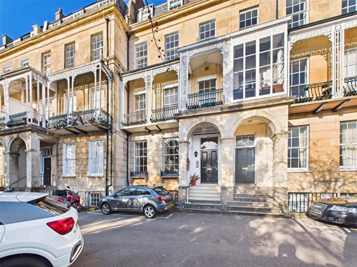 1 Bedroom Apartment To Rent In Lansdown Place, Cheltenham, Gloucestershire, GL50