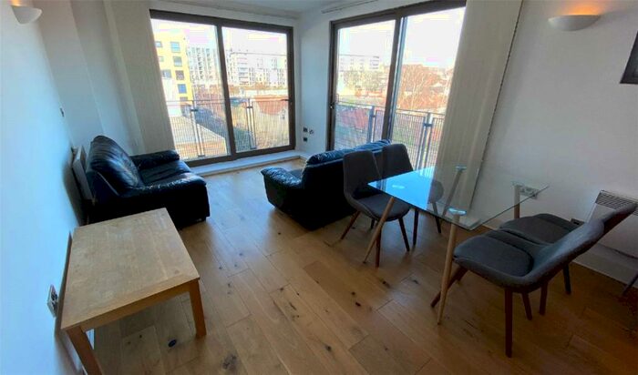 2 Bedroom Apartment To Rent In Advent /, Manchester City Centre, Manchester, M4