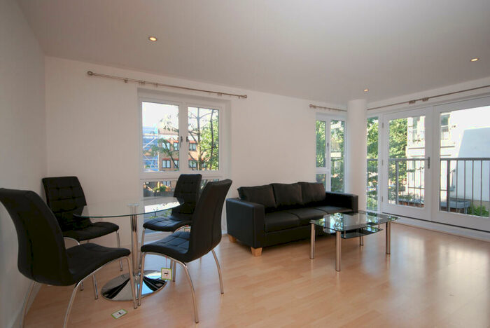 1 Bedroom Flat To Rent In Tredegar Road, E3