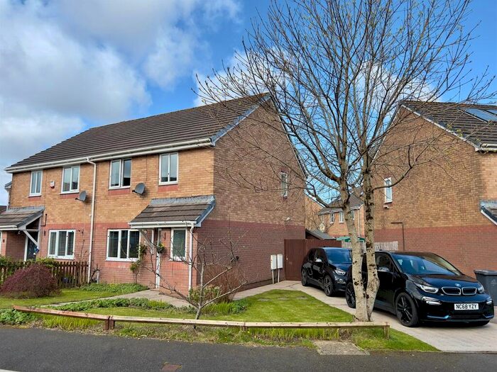3 Bedroom Semi-Detached House For Sale In Hafod View Close, Brynmawr, Ebbw Vale, NP23
