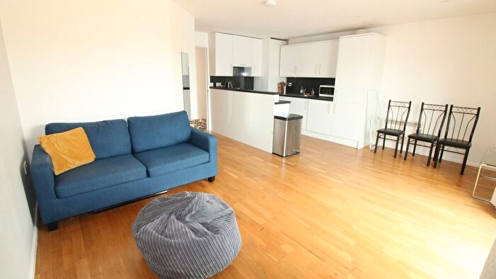 2 Bedroom Flat To Rent In Chalton Street, London, NW1